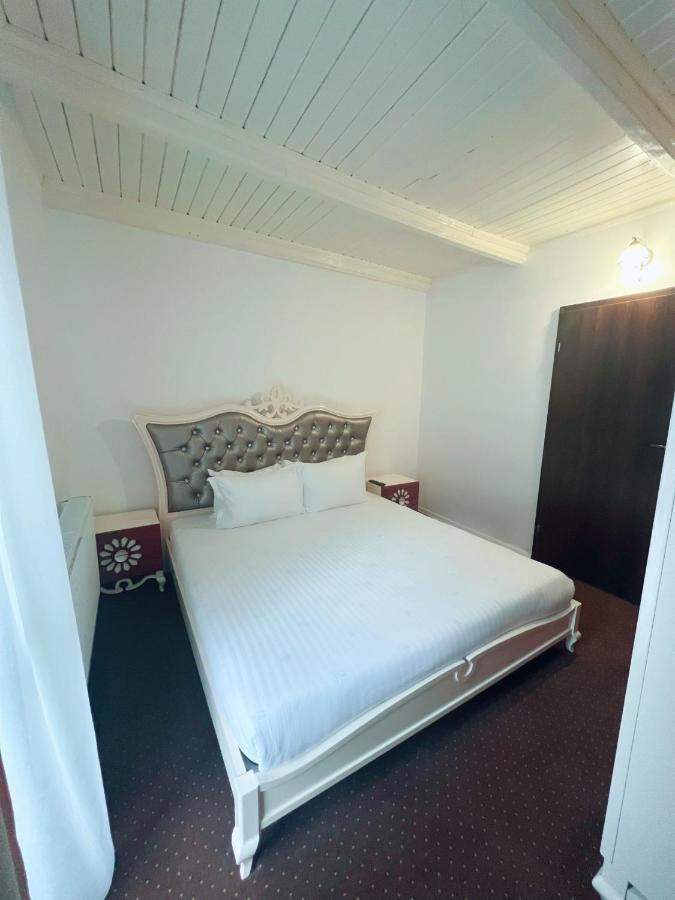 Cabana Din Poienita Poiana Brasov Eksteriør billede